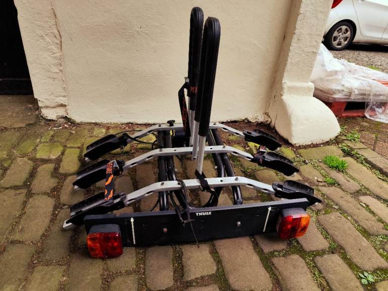 Thule 9403 Ride on Towbar Mounting 3 Bike Carrier