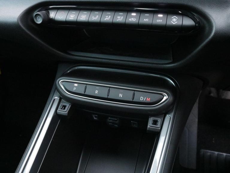 2025 Fiat 600 1.2 Hybrid 48V 136 5dr eDCT-6 HATCHBACK PETROL Automatic