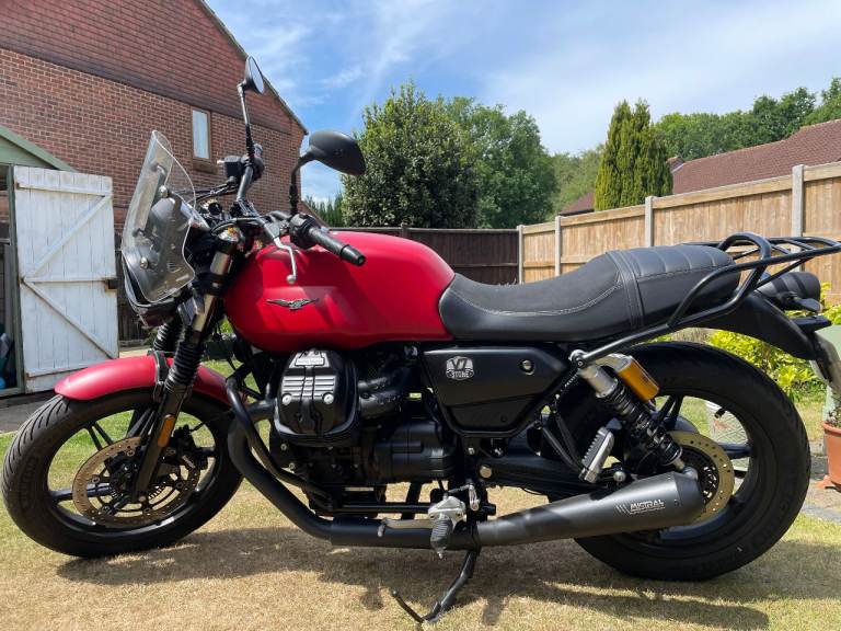 Moto Guzzi, V7 III, 2023, 853 (cc)