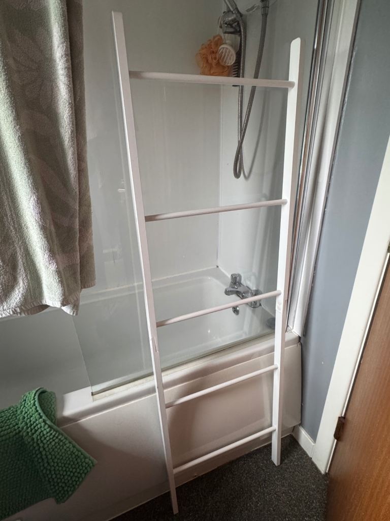 SOLD White Wooden Towel Rail 