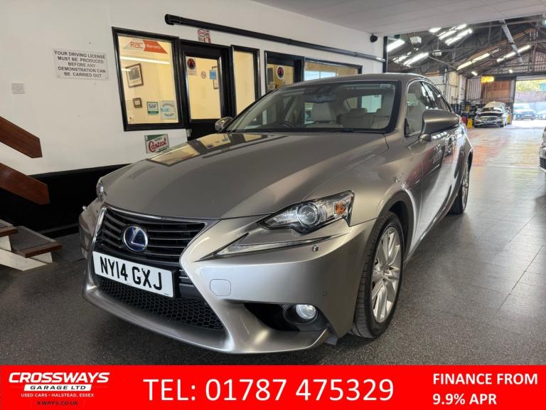 2014 Lexus IS 2.5 300h Executive Edition Saloon 4dr Petrol Hybrid E-CVT Euro 5 (s/s) (223 Saloon ...