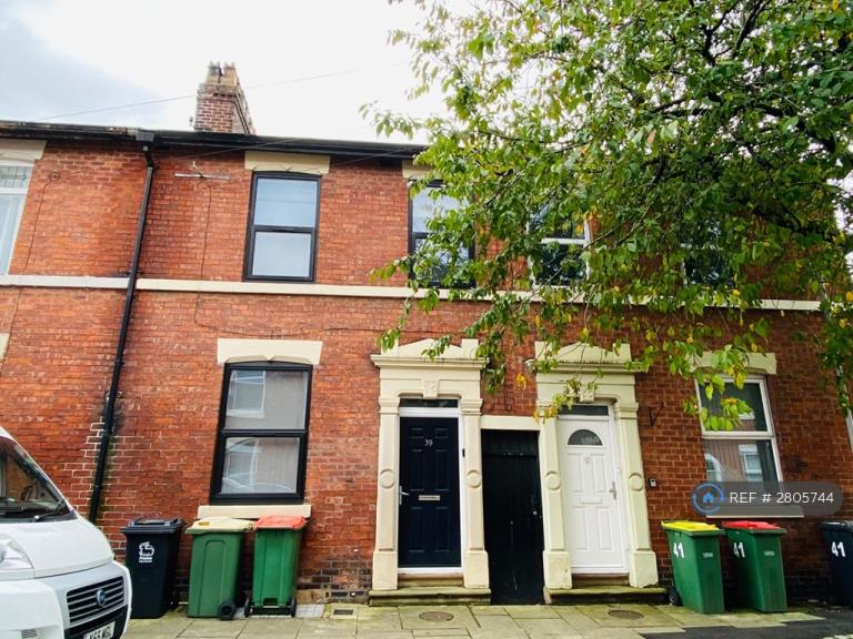 1 bedroom in Wellington Street, Preston, PR1 (#2805744)