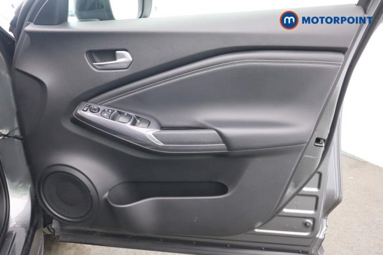 2023 Nissan Juke 1.6 Hybrid N-Connecta 5dr Auto SUV Hybrid Automatic