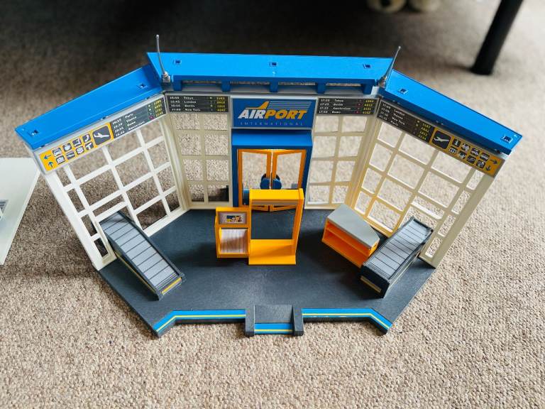 Playmobil Fun Park Flyer & Airport Set