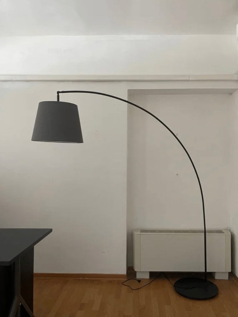 Floor lamp, arched, gray