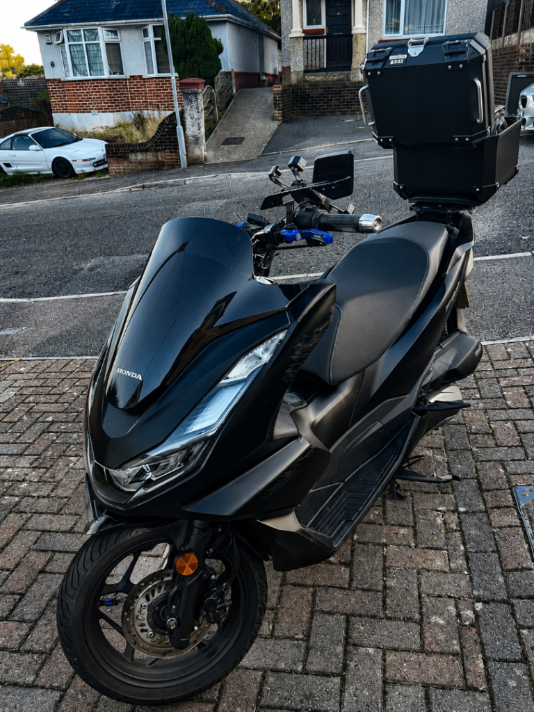 Honda pcx RENTAL