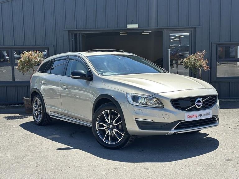 Volvo V60 D4 Cross Country Awd Estate Diesel Automatic