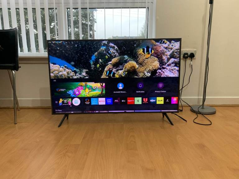 Samsung 43 Inch 4K Crystal Smart TV