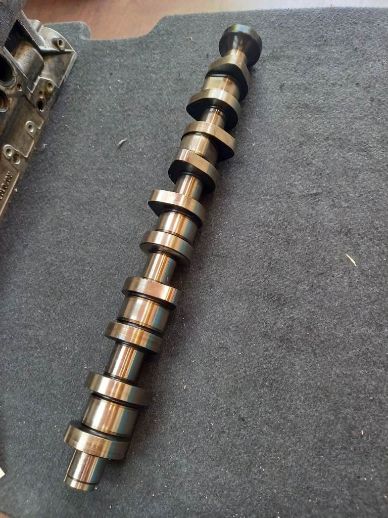 Volkswagen Transporter 2.5 TDI BNZ,AXD,AXE Camshaft