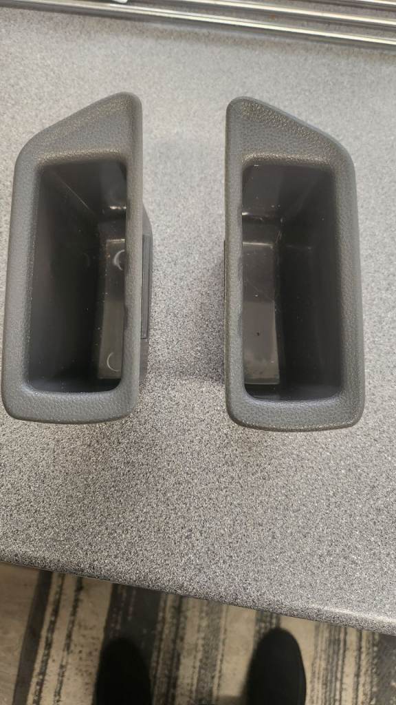 Ford ecosport front door pockets