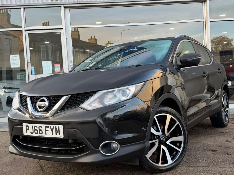 2016 Nissan Qashqai 1.5 dCi Tekna 2WD Euro 6 (s/s) 5dr HATCHBACK Diesel Manual