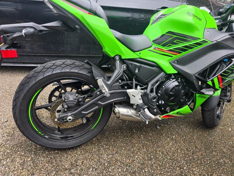 Kawasaki, 650, 2023