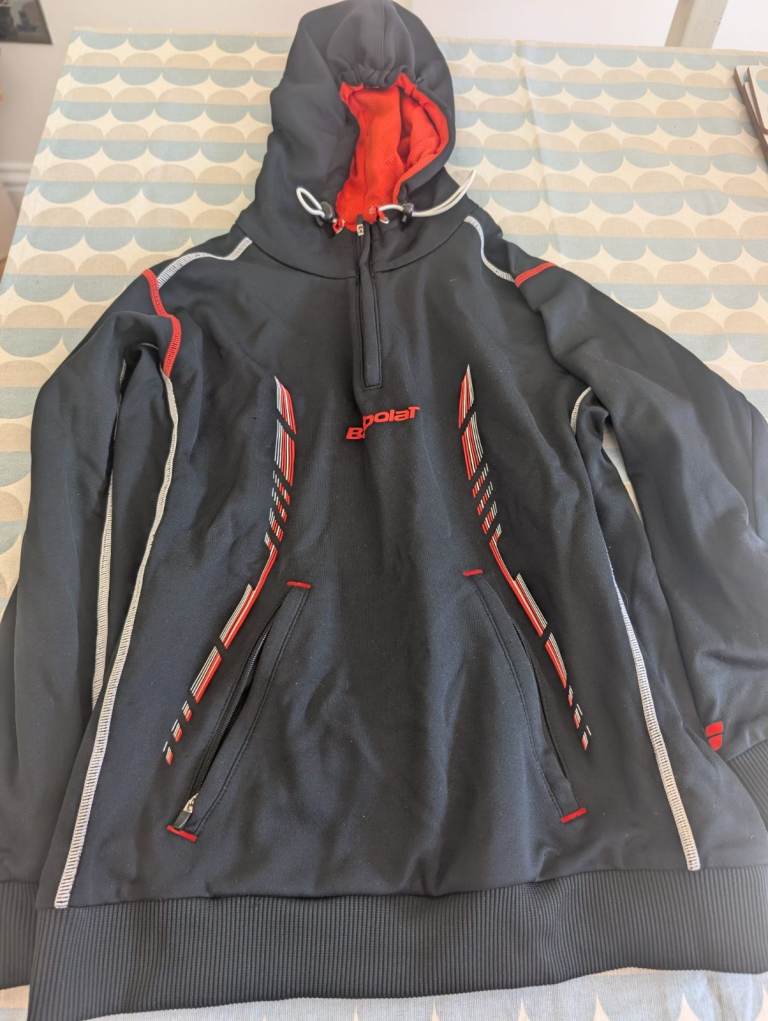 Tennis Junior clothing assorted all in good condition. Pick up only.