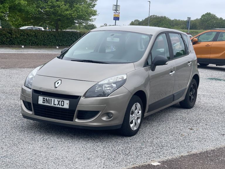 Renault, SCENIC, MPV, 2011, Manual, 1598 (cc), 5 doors