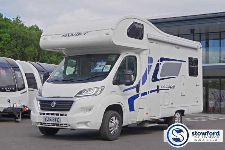 Swift Escape 644, 2016 Used Motorhome, 4 Berth