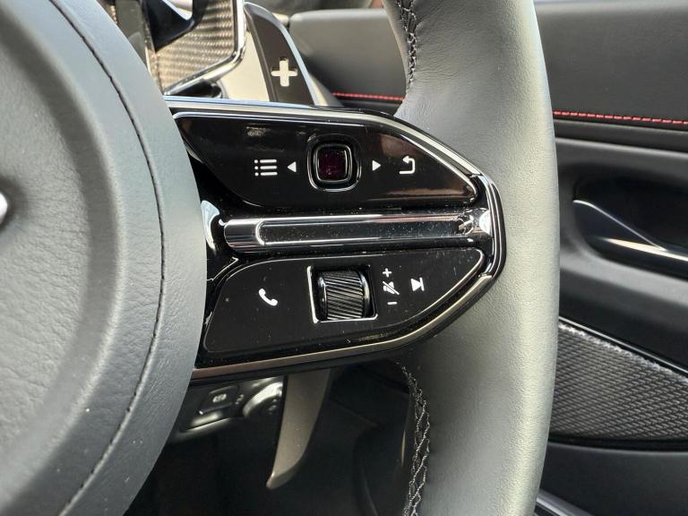 2025 Aston Martin Vantage V8 2dr Auto HATCHBACK PETROL Automatic