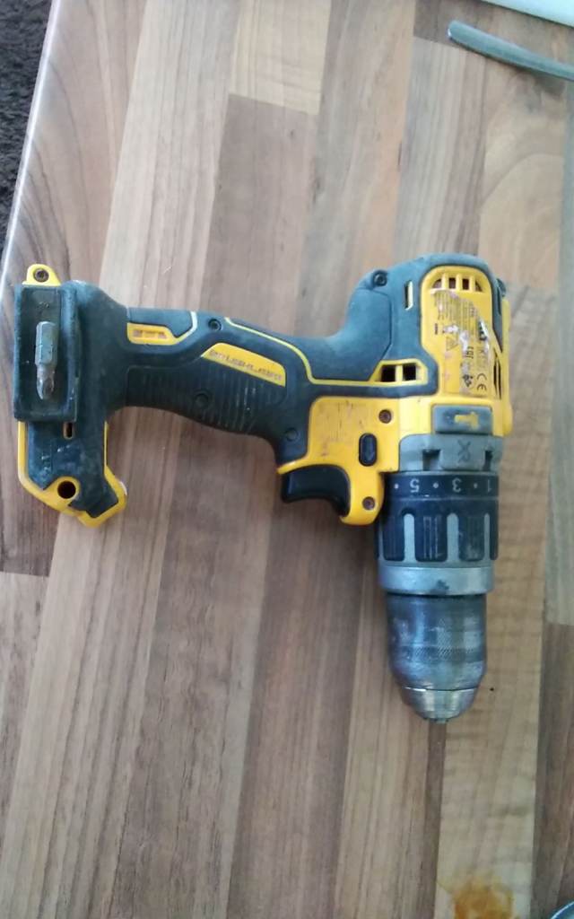DeWalt drill 