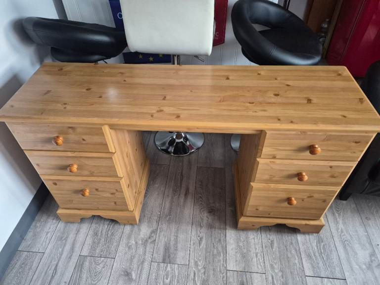 Solid Wood Dressing Table / Desk, 8 Drawers