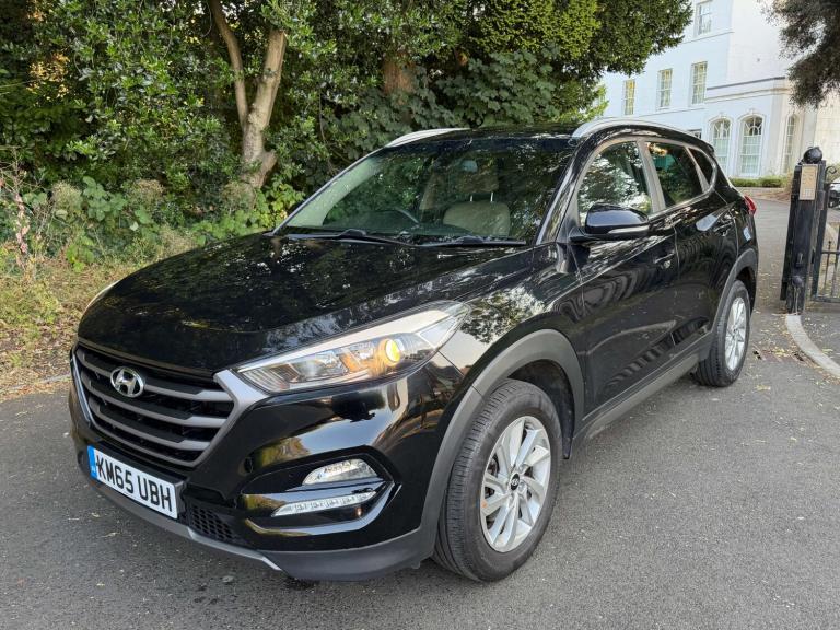 2015 Hyundai TUCSON 1.7 CRDi Blue Drive Premium 5dr 2WD ESTATE DIESEL Manual