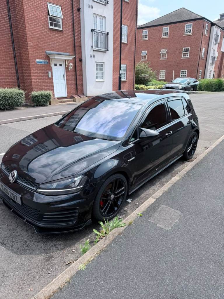 Volkswagen, GOLF, Hatchback, 2016, Semi-Auto, 1968 (cc), 5 doors