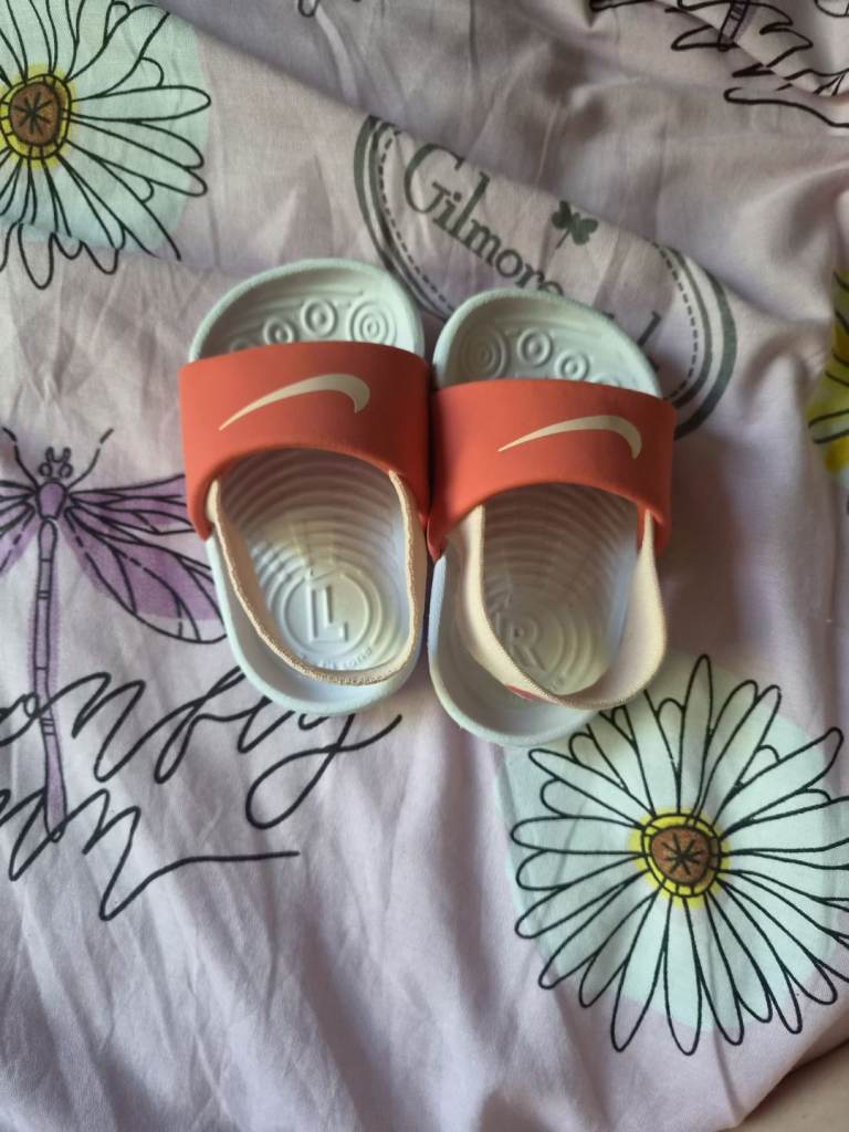 Nike Baby/Toddler Slides – Orange and White, Good Condition
