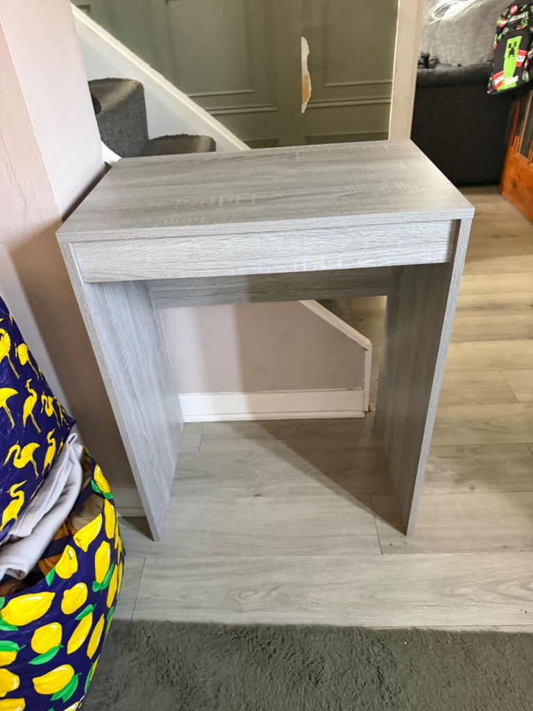 Grey Wood Effect Console Table/desk/ vanity new 