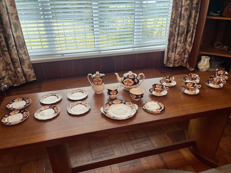 Royal Albert Heirloom Tea Set - As Good As New