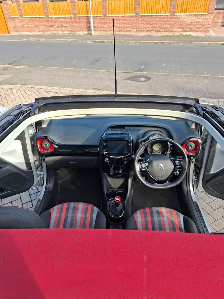 Peugeot, 108, Hatchback, 2020, Manual, 998 (cc), 5 doors