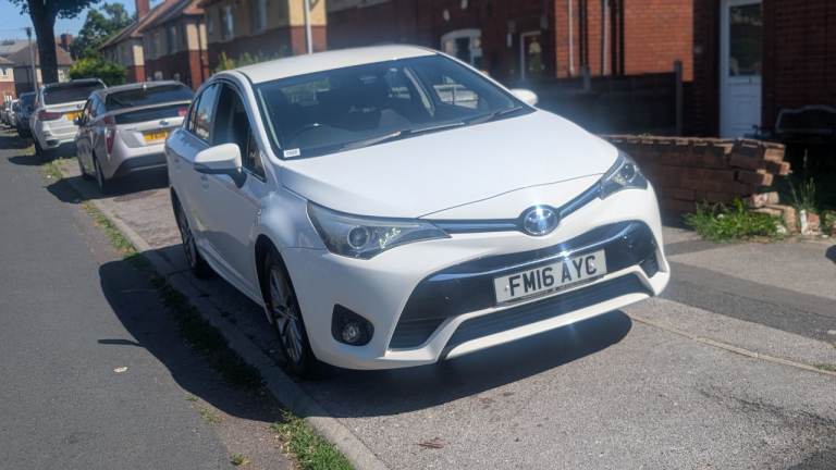 Toyota, AVENSIS, Saloon, 2016, Manual, 1598 (cc), 4 doors