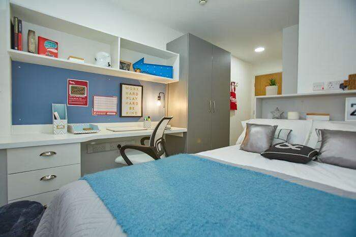 £750 Cashback Promo! Bronze En-Suite at Merchant Apartments (£145/wk)
