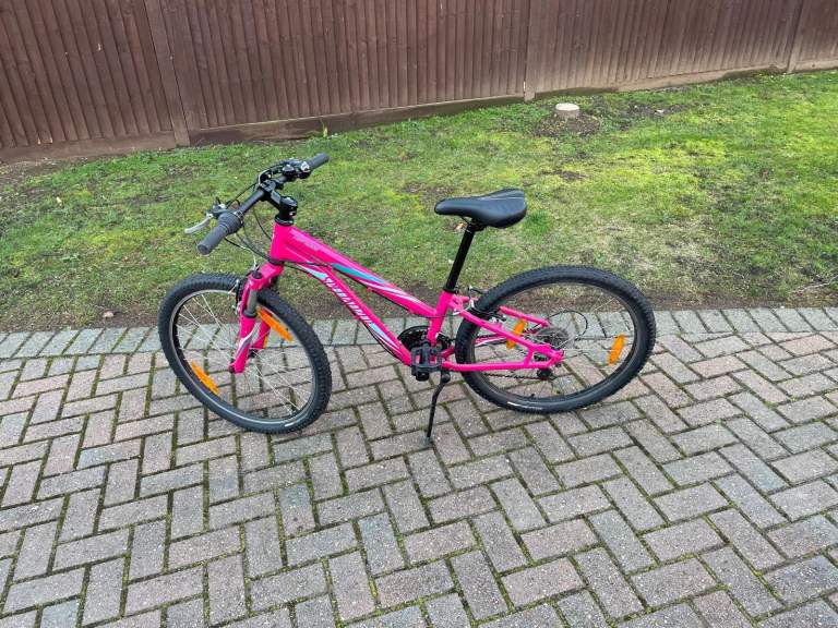 Specialized Hotrock kids bike 24”