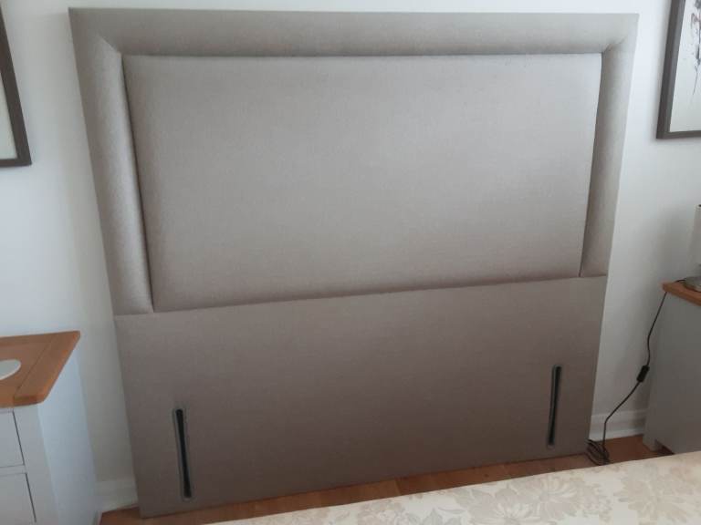 Tempur Kingsize large natural weave Fabric Headboard – Good Condition