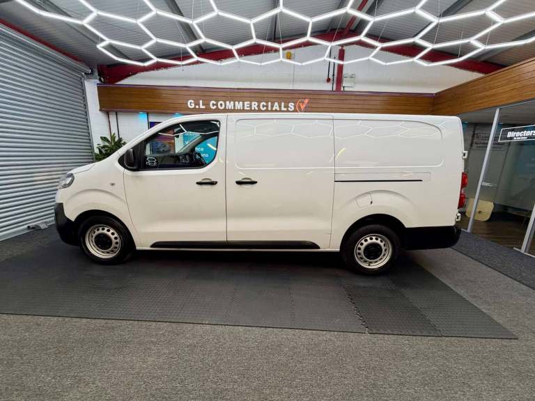 2022 Vauxhall Vivaro 1.5 Turbo D 2900 Dynamic Panel Van 6dr Diesel Manual L2 H1 Euro 6 (s/s) (10 ...