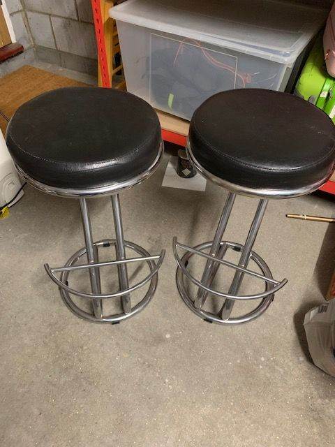 Bar Stools x2