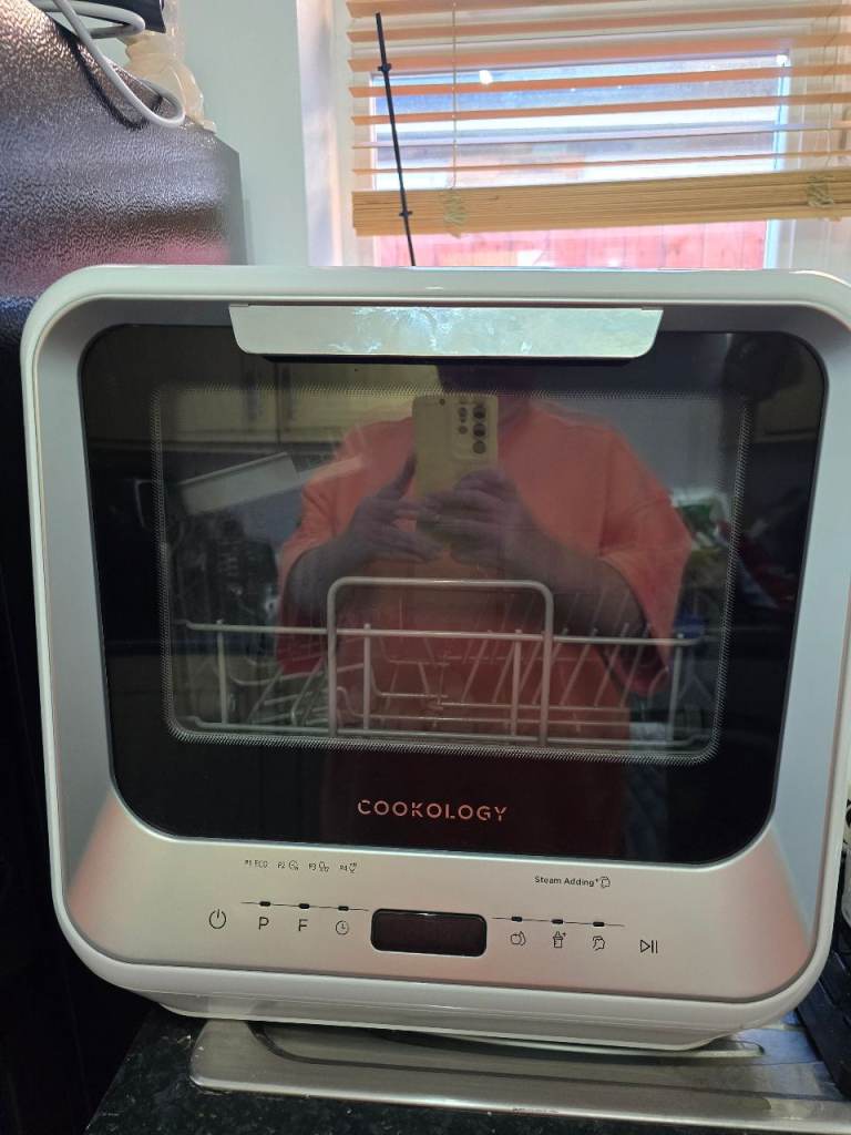 Cookology tabletop dishwasher 