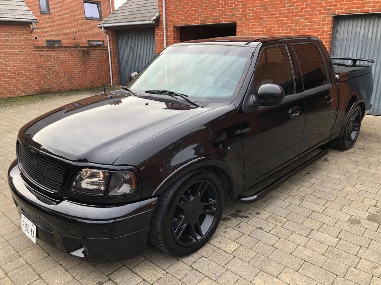 2004 Ford F150 HARLEY DAVIDSON 5.4 v 8  Truck  Petrol Automatic