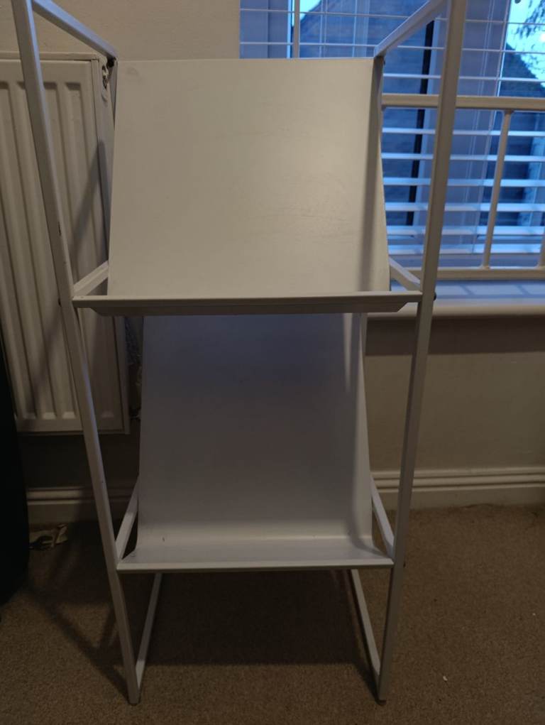 Vinyl record holder stand