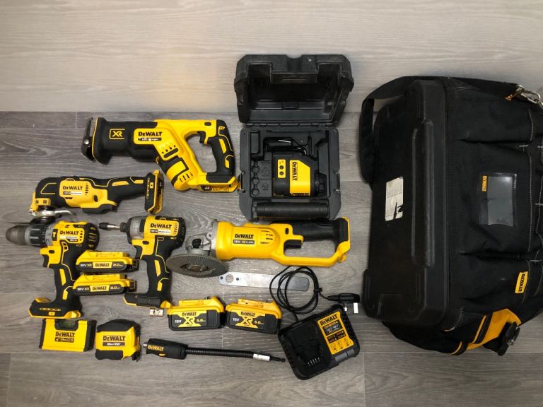 DEWALT 18v XR 6 PIECE COMBO KIT 