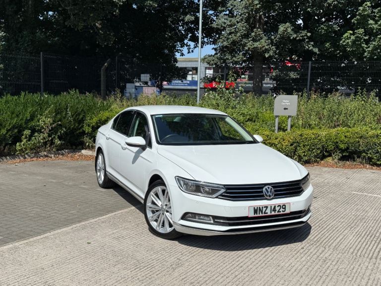 Volkswagen, PASSAT, Saloon, 2016, Manual, 1968 (cc), 4 doors