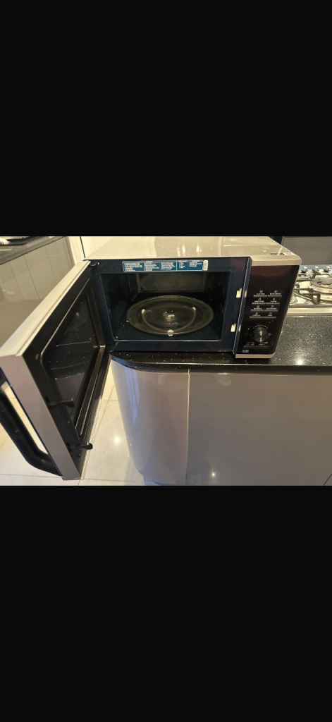 Samsung MS23K3515AS Microwave