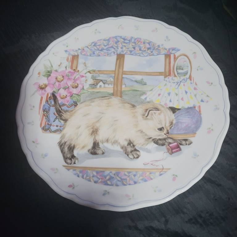 Royal Albert The Country Kitten Collection Plate. Bone China, No.2. Playtime. PERFECT CONDITION ML