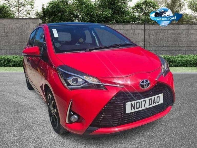 2017 Toyota Yaris 1.5 VVT-i Design Hatchback 5dr Petrol Manual Euro 6 (111 ps) HATCHBACK Petrol M...