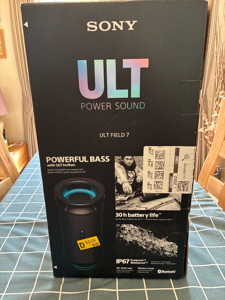 Sony ULT FIELD 7 Portable Bluetooth Speaker - Unused