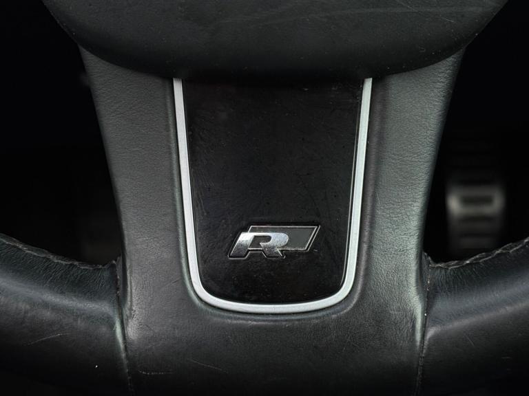 2016 Volkswagen Touareg 3.0 TDI V6 BlueMotion Tech R-Line Tiptronic 4WD Euro 6 (s/s) 5dr ESTATE D...