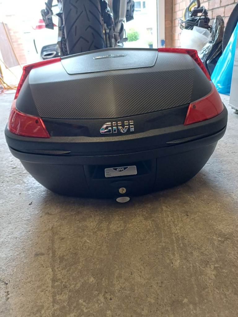 Givi Top Box