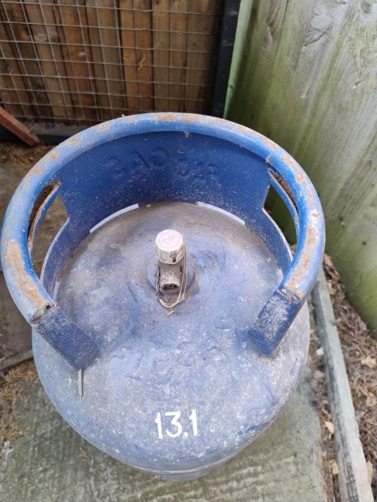 Flo Gas Butane 13 KG Gas Bottle - Fair Condition