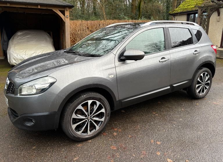 Met Grey Nissan Qashqai 1.5 N-Tec DCI