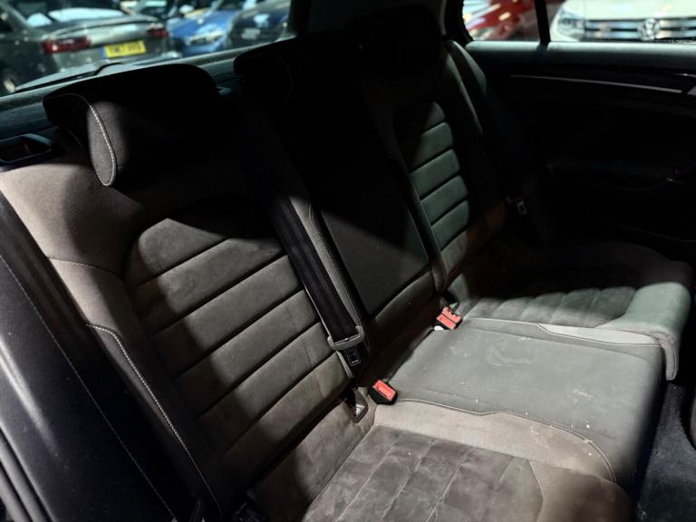 2017 Volkswagen Golf 2.0 TDI GT Edition 5dr DSG HATCHBACK DIESEL Automatic