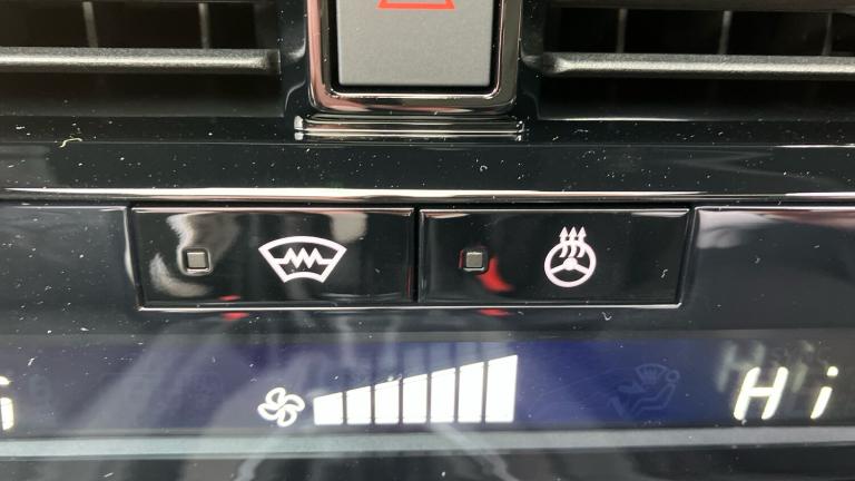 2025 Nissan Qashqai 1.3 DiG-T MH Tekna 5dr Petrol Hatchback Hatchback Petrol Manual