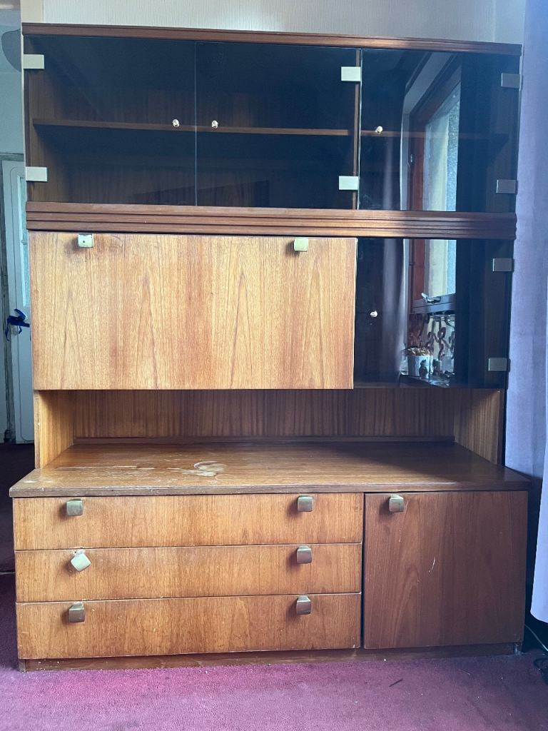 Large Mid Century Sideboard/Display Cabinet